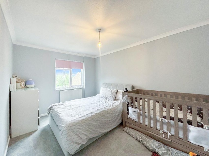 Images for Viney Bank, South Croydon