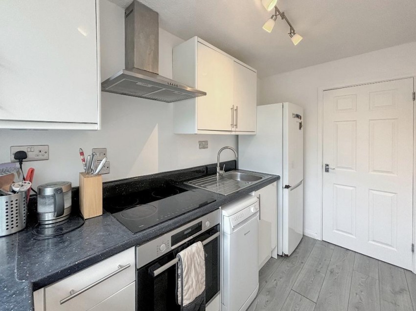 Images for Woodpecker Mount, Selsdon