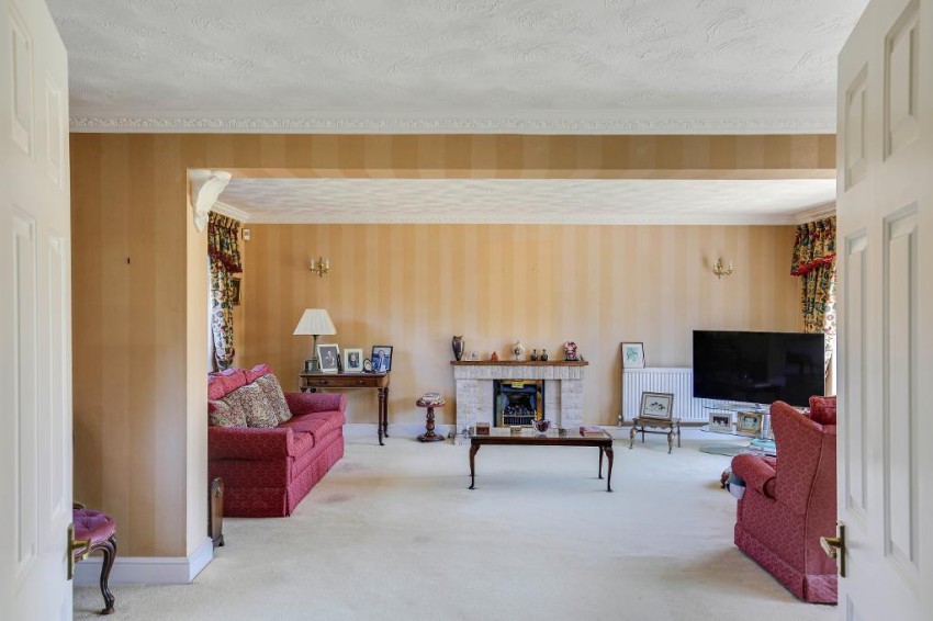 Images for Overhill, Warlingham