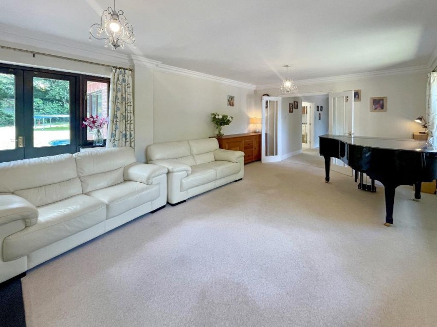 Images for Sanderstead, South Croydon