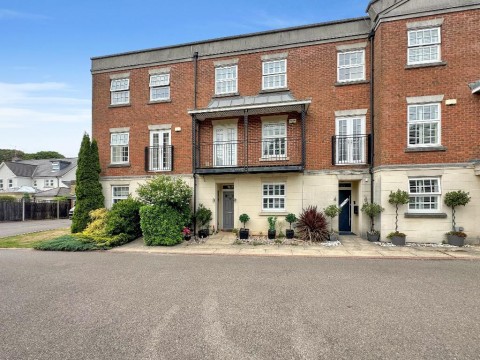 View Full Details for Tower Place, Warlingham