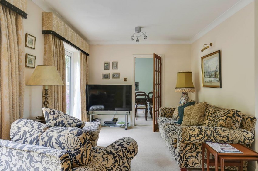 Images for Court Farm Road, Warlingham