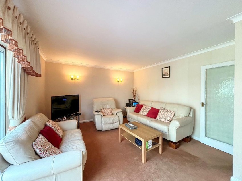 Images for Cowley Close, South Croydon