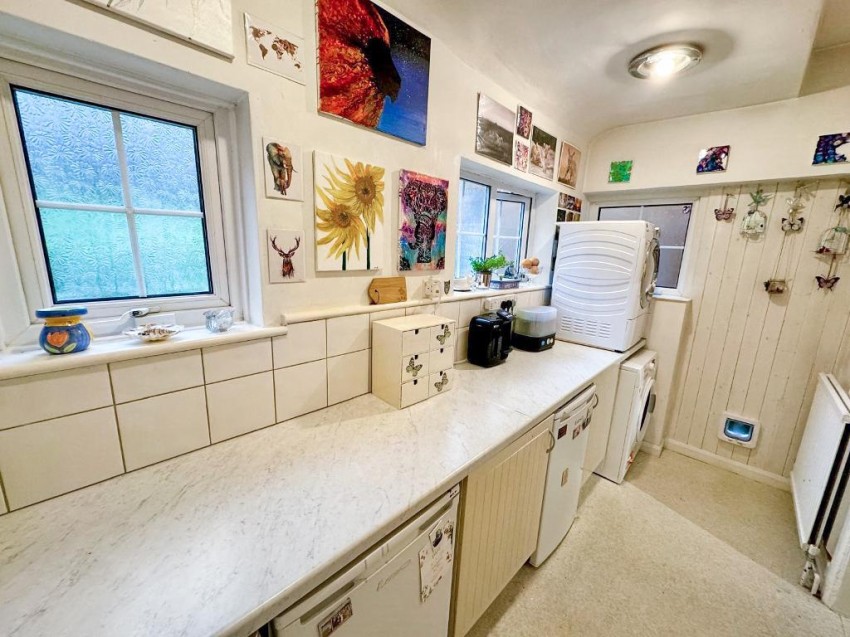 Images for Mayfield Road, South Croydon