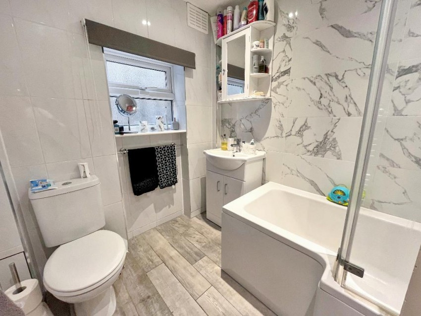 Images for Mayfield Road, South Croydon