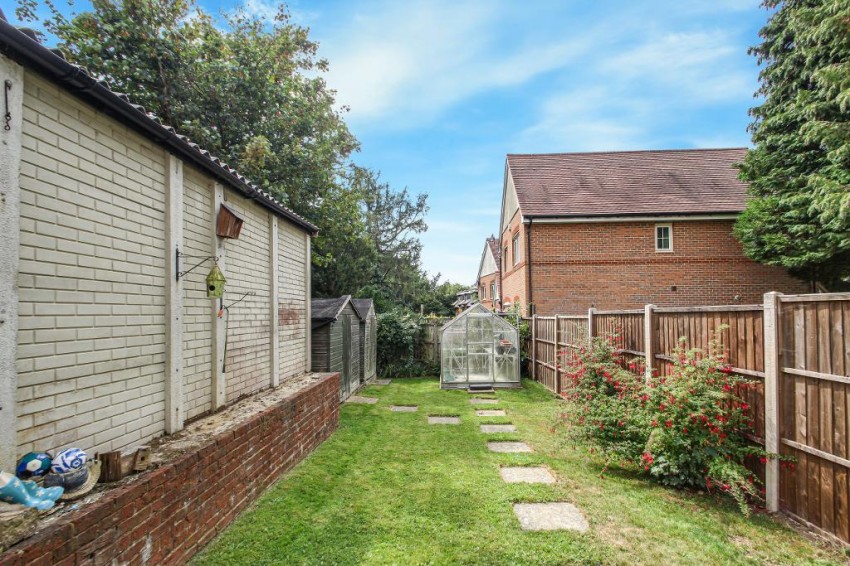 Images for Buxton Lane, Caterham