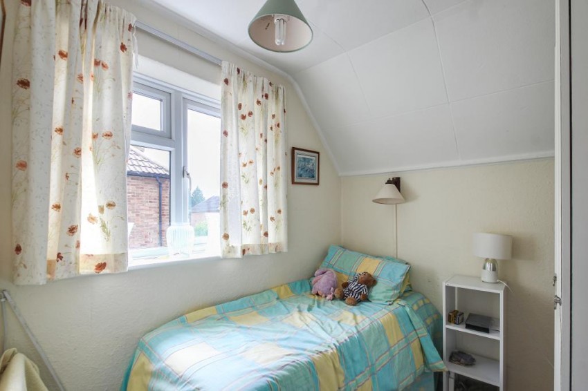 Images for Buxton Lane, Caterham