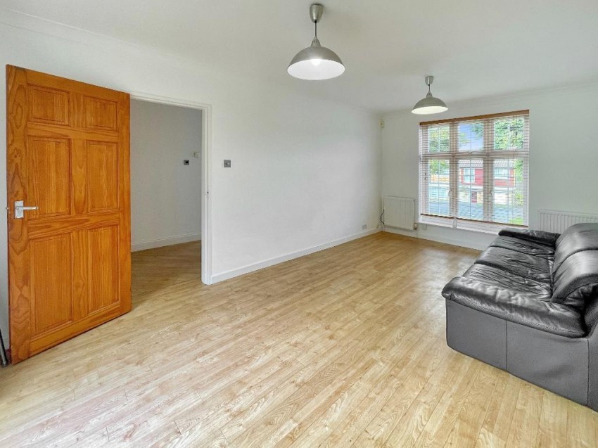 Images for Barnfield Road, Sanderstead