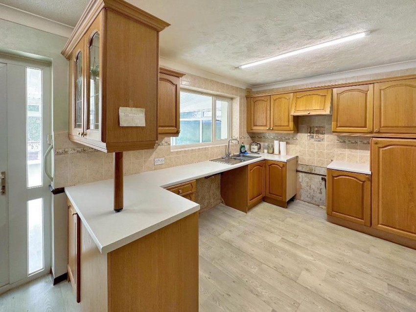 Images for Kings Walk, Sanderstead