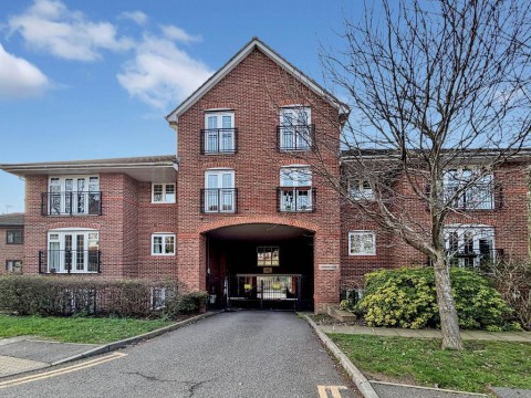 View Full Details for Croydon Road, Caterham