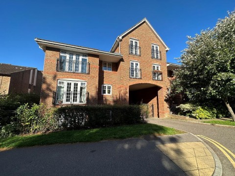 View Full Details for Croydon Road, Caterham