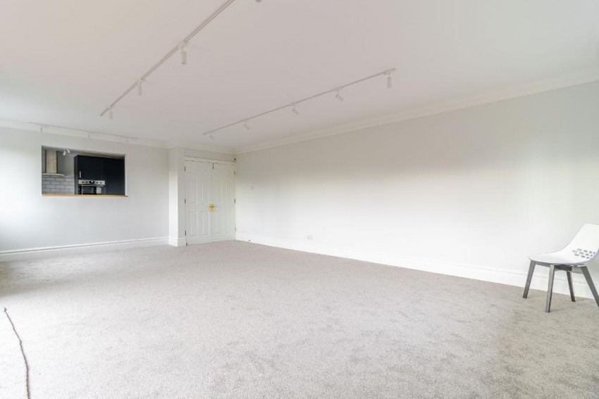 Images for Whyteleafe Hill, Caterham