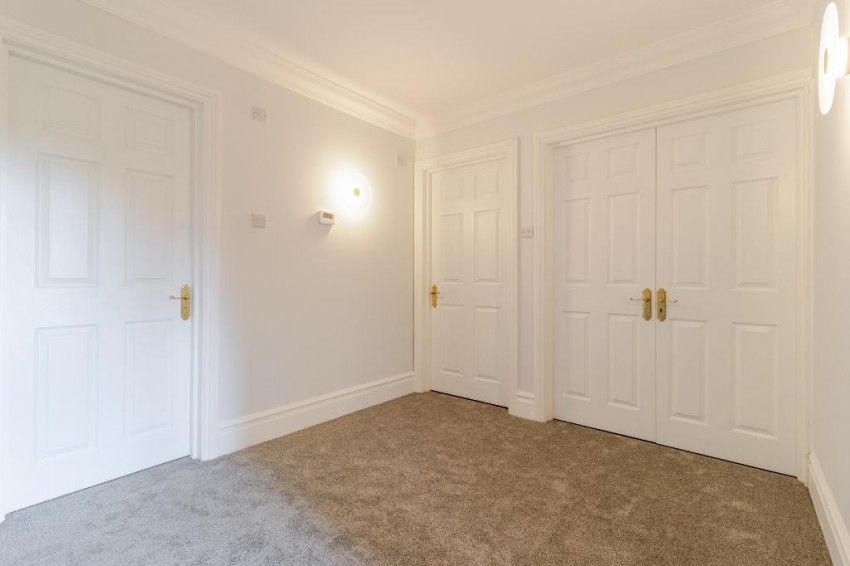 Images for Whyteleafe Hill, Caterham