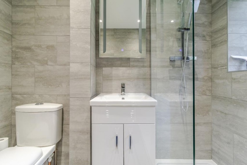 Images for Whyteleafe Hill, Caterham