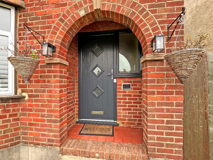 Images for Banstead Road, Caterham