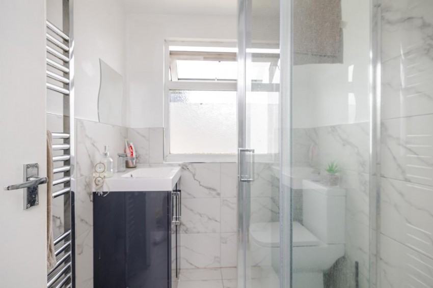 Images for Banstead Road, Caterham