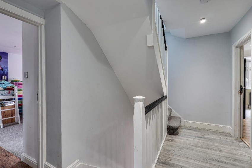 Images for Farley Road, South Croydon