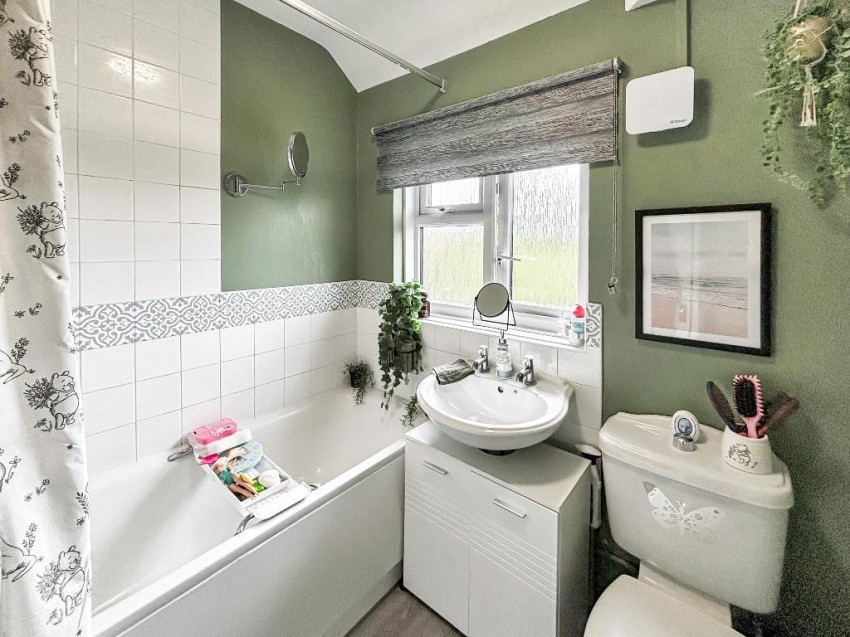 Images for Thursley Crescent, Croydon