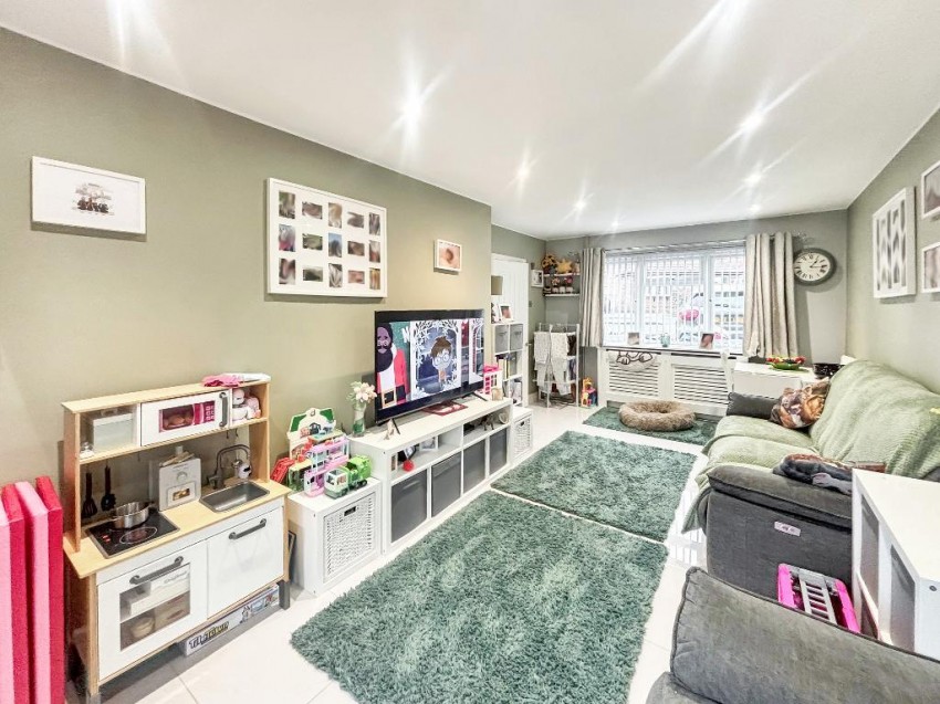 Images for Thursley Crescent, Croydon