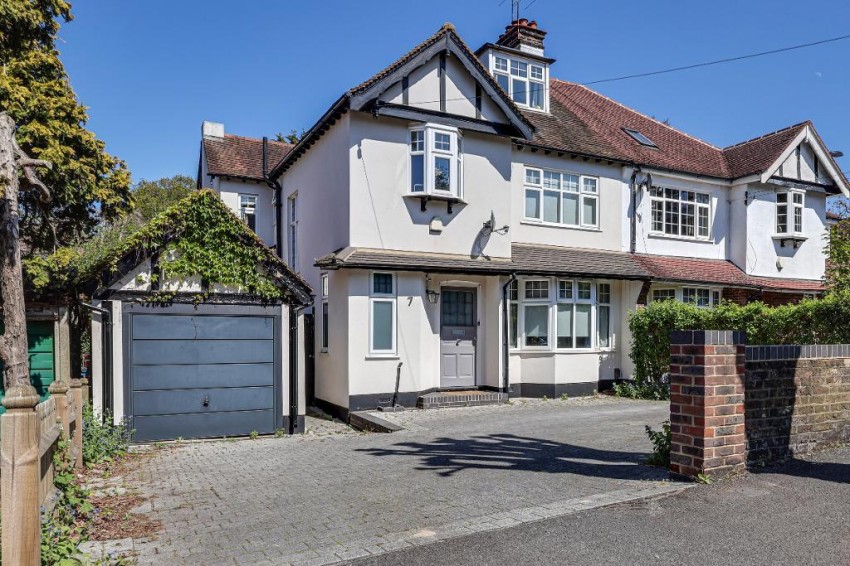 Images for Birdhurst Gardens, South Croydon