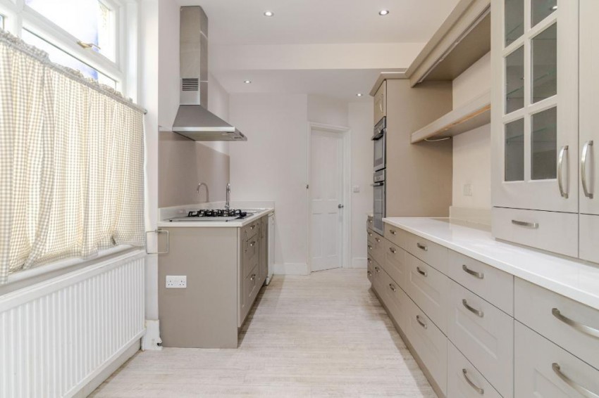 Images for Blenheim Crescent, South Croydon