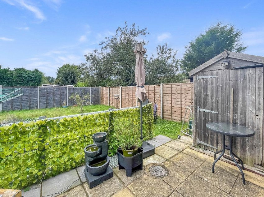 Images for Shelton Avenue, Warlingham