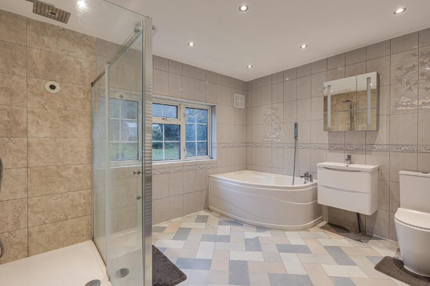 Images for Selsdon Road, South Croydon