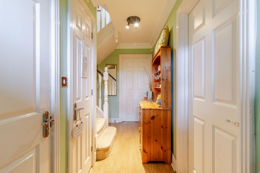 Images for Parkside Mews, Warlingham