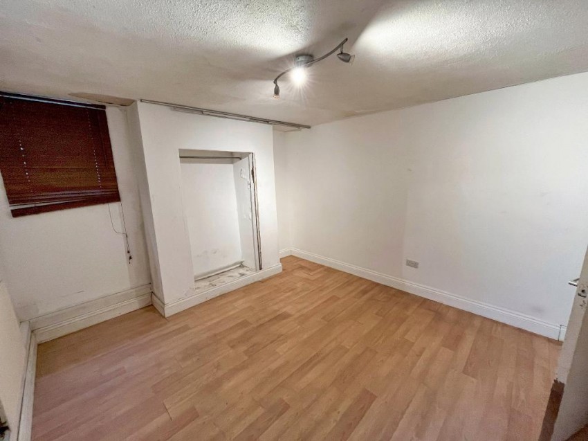 Images for Heathfield Road, Croydon