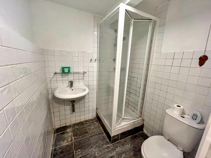 Images for Heathfield Road, Croydon