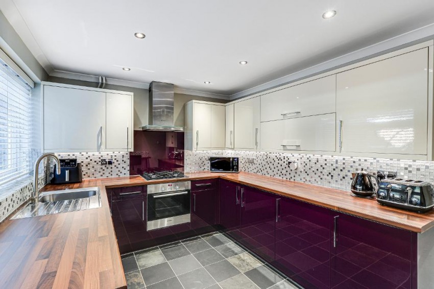 Images for Albatross Gardens, Selsdon