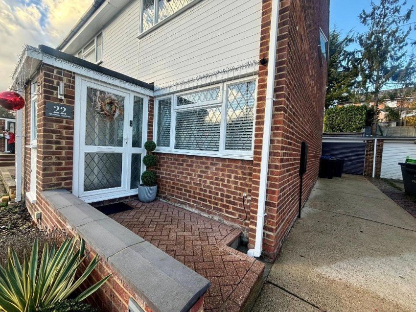 Images for Albatross Gardens, Selsdon