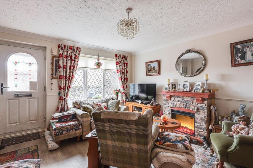 Images for Lomond Gardens, Selsdon