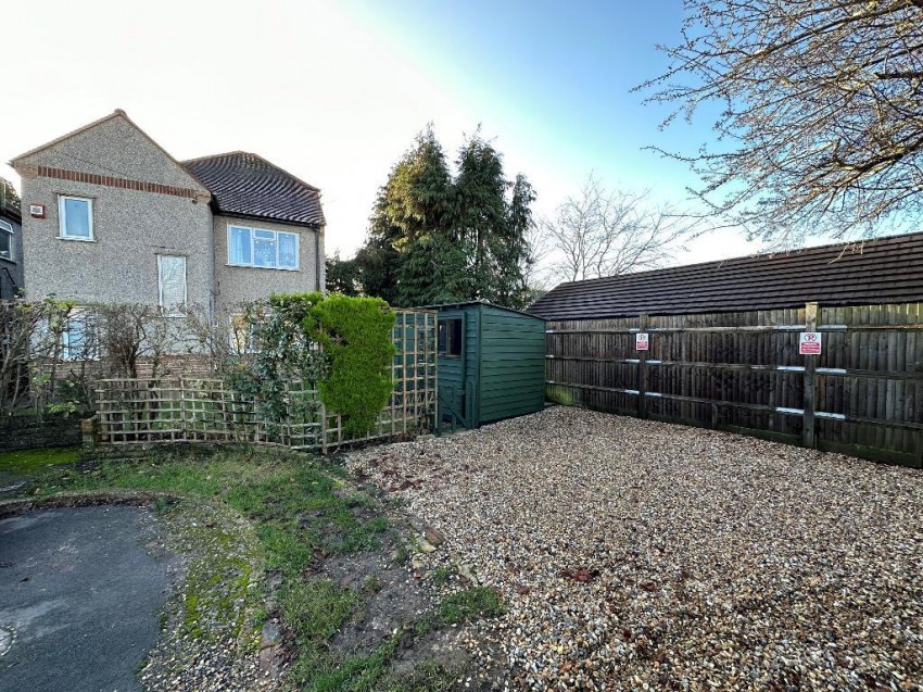 Images for Harrow Gardens, Warlingham