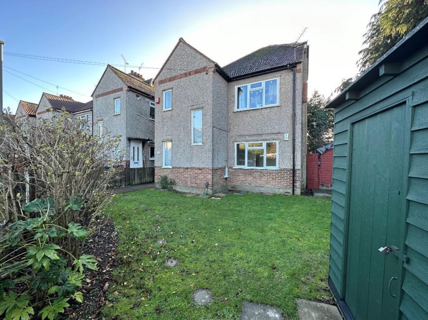 Images for Harrow Gardens, Warlingham