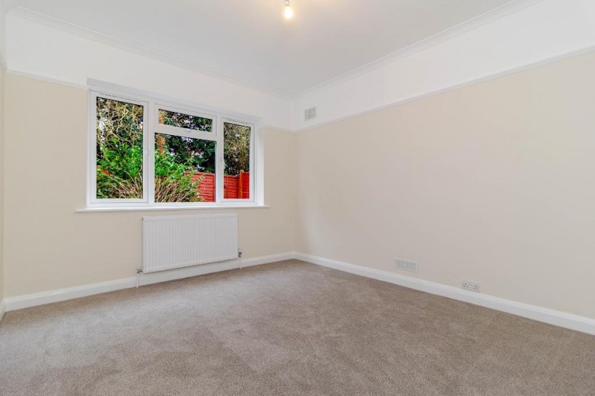 Images for Harrow Gardens, Warlingham