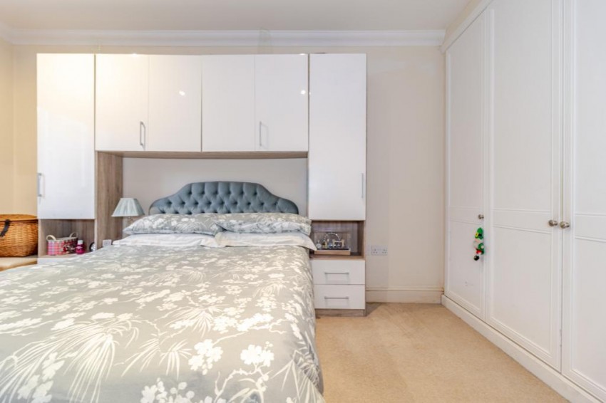 Images for Spire Place, Warlingham