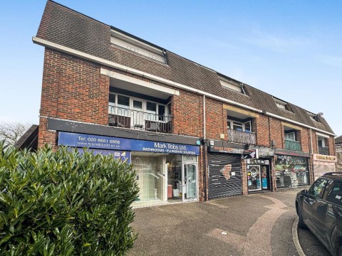 View Full Details for Kingswood Avenue, South Croydon