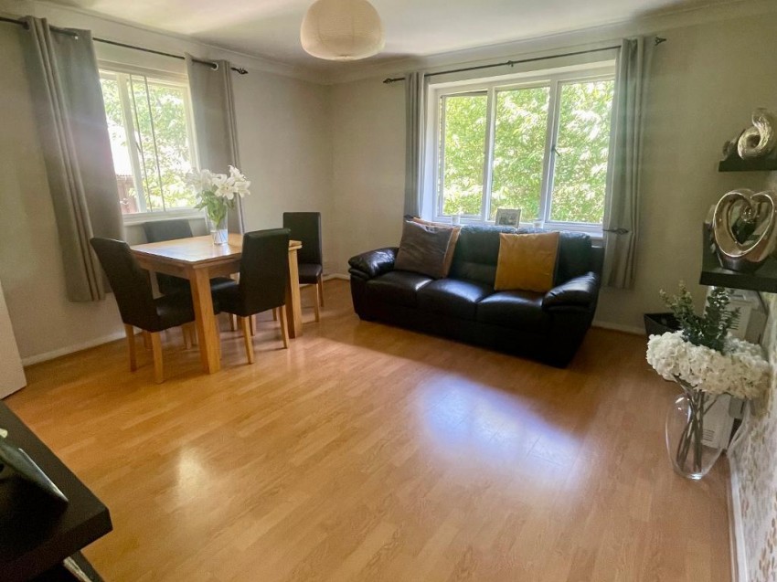 Images for Fairbairn Close, Purley