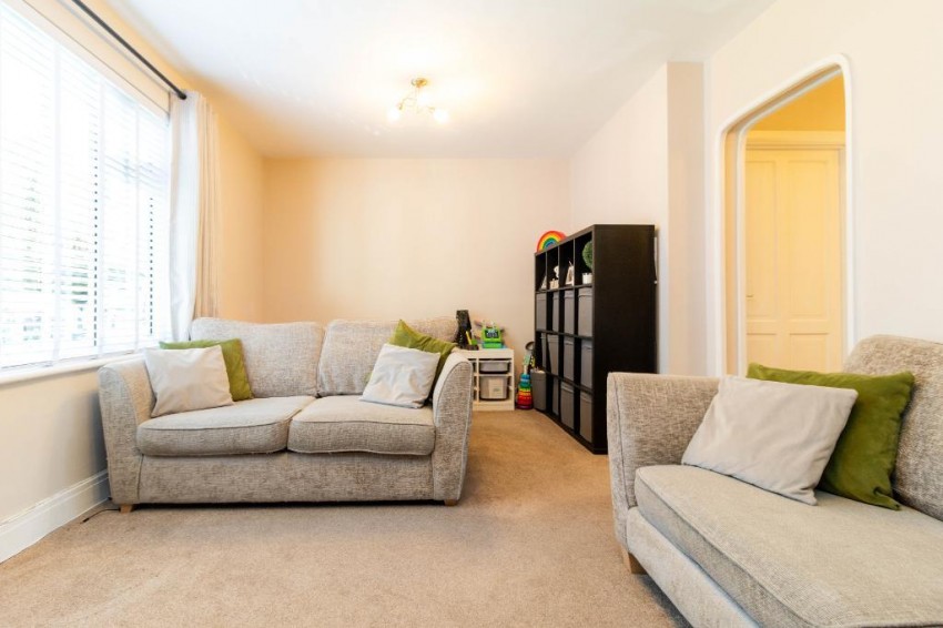 Images for Downsway, Whyteleafe