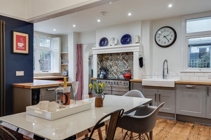 Images for Heathhurst Road, South Croydon