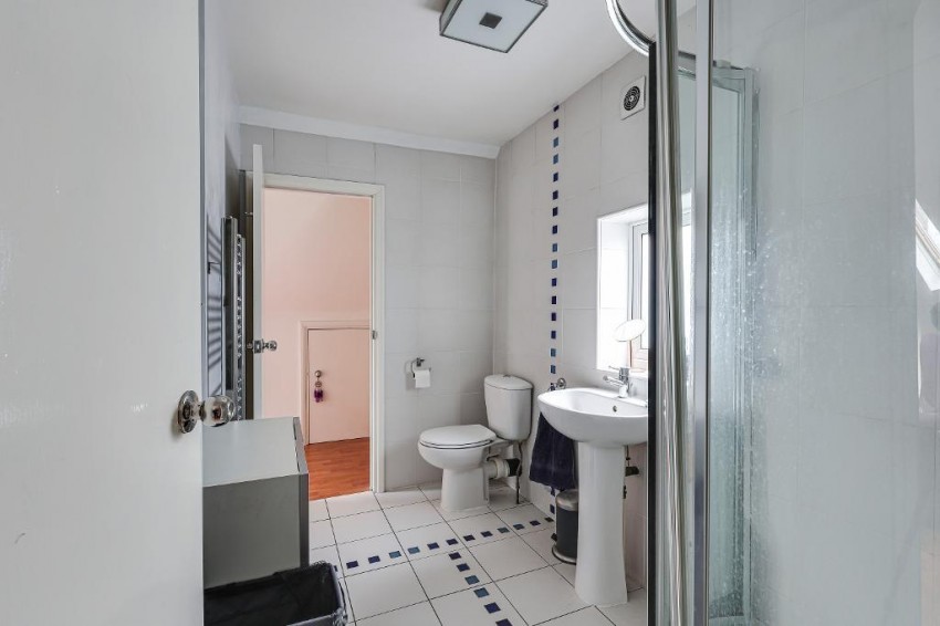 Images for Heathhurst Road, South Croydon