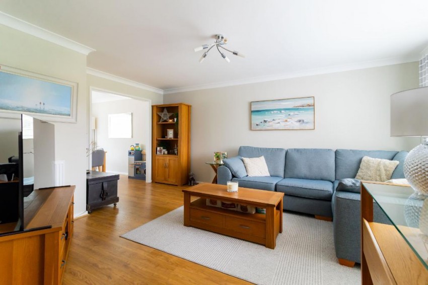 Images for Bardolph Avenue, Forestdale