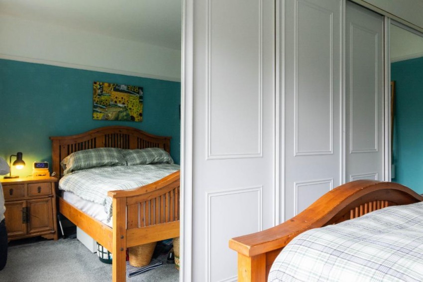 Images for Ballards Way, South Croydon