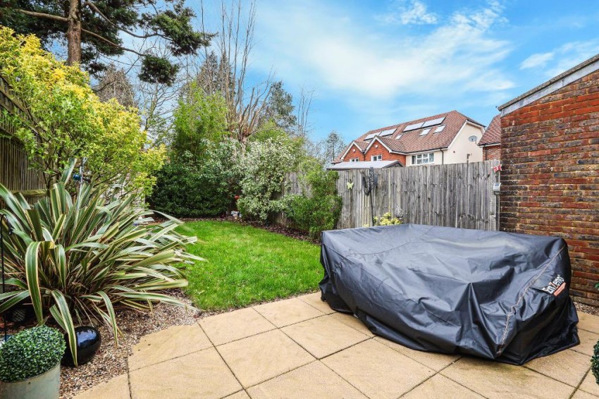 Images for Stanstead Close, Caterham