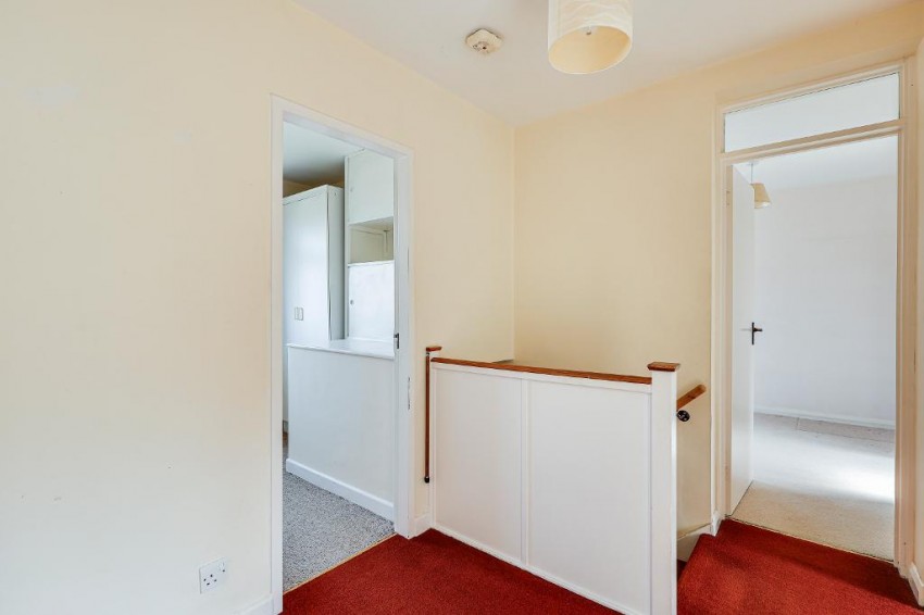 Images for Barnfield Road, Sanderstead