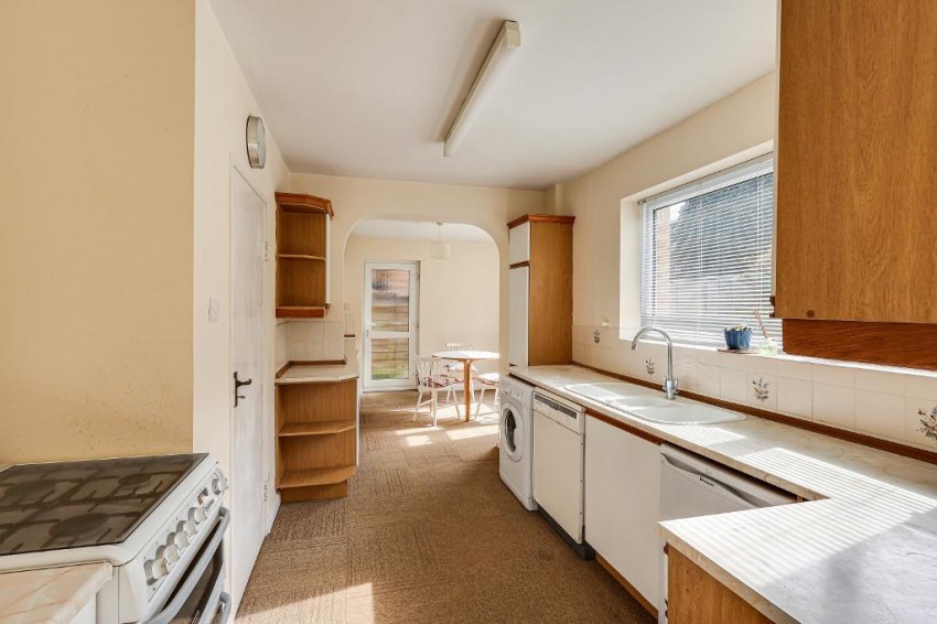 Images for Barnfield Road, Sanderstead