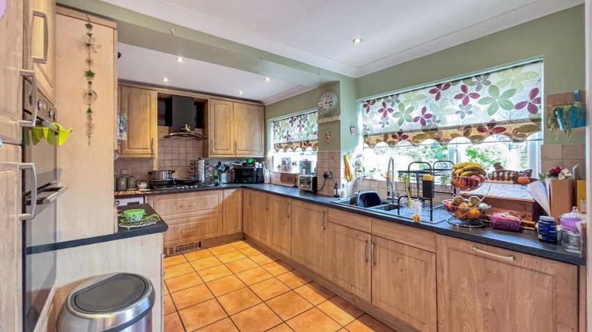 Images for Courtwood Lane, South Croydon