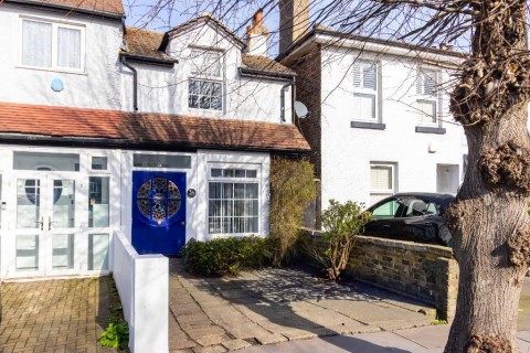 View Full Details for Junction Road, South Croydon