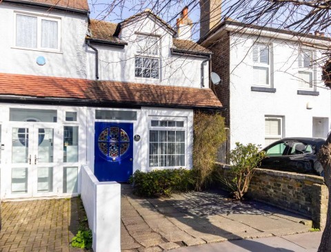 View Full Details for Junction Road, South Croydon